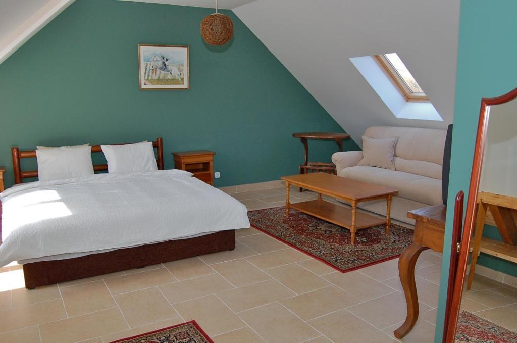 Malomdulo Farmhaz Guest House Pilisborosjeno Room photo